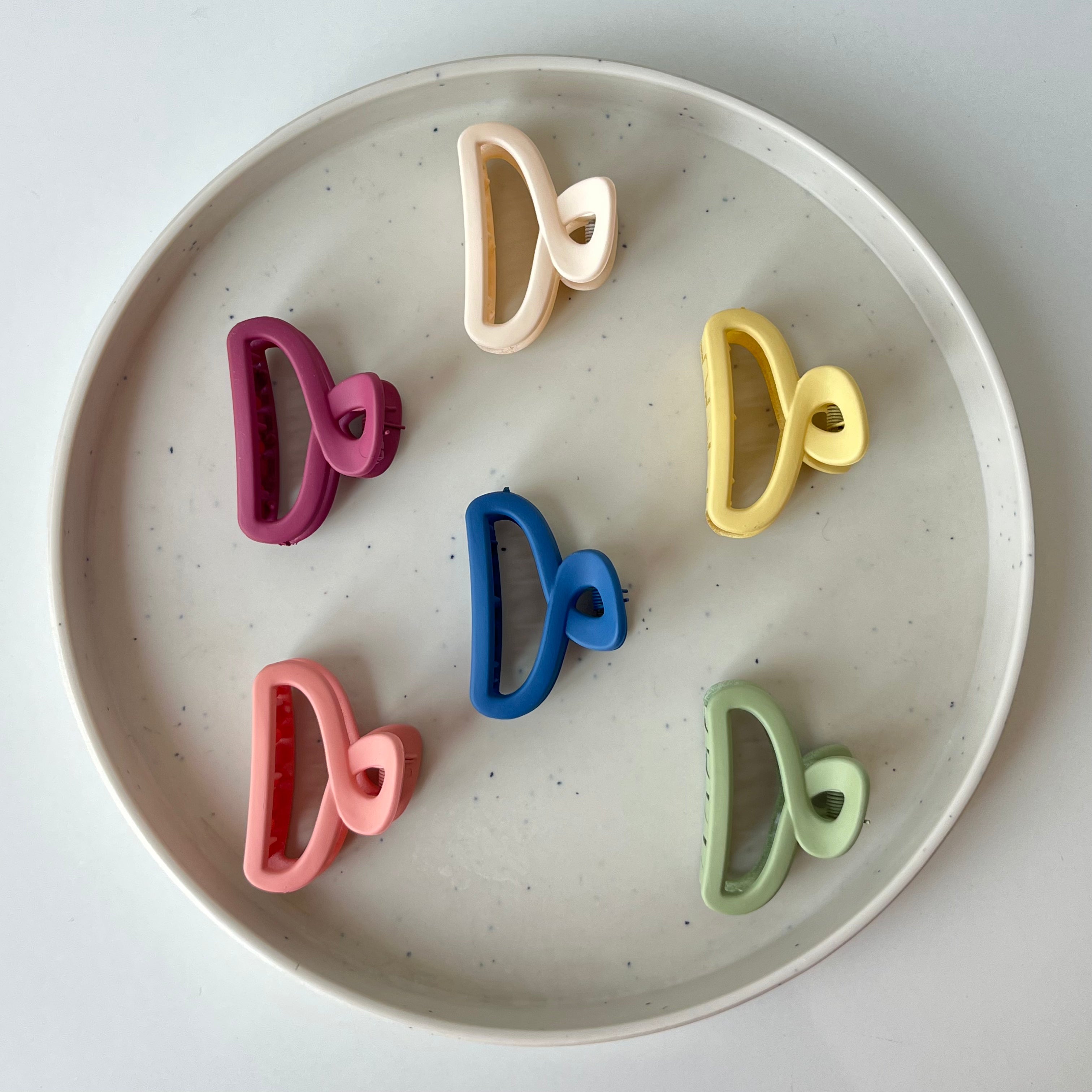 Matte Loop – Small Hair Claw (Vault Set of 12)